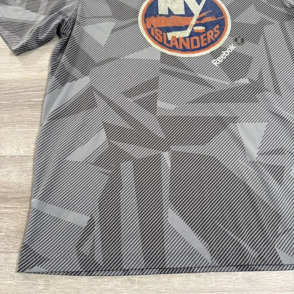 New York Islanders Shirt Reebok Men's Gray Performance Hockey Logo Large